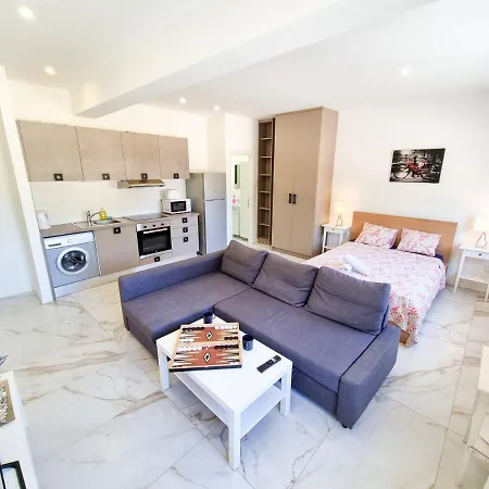 Happy Homes Paradise Appartement